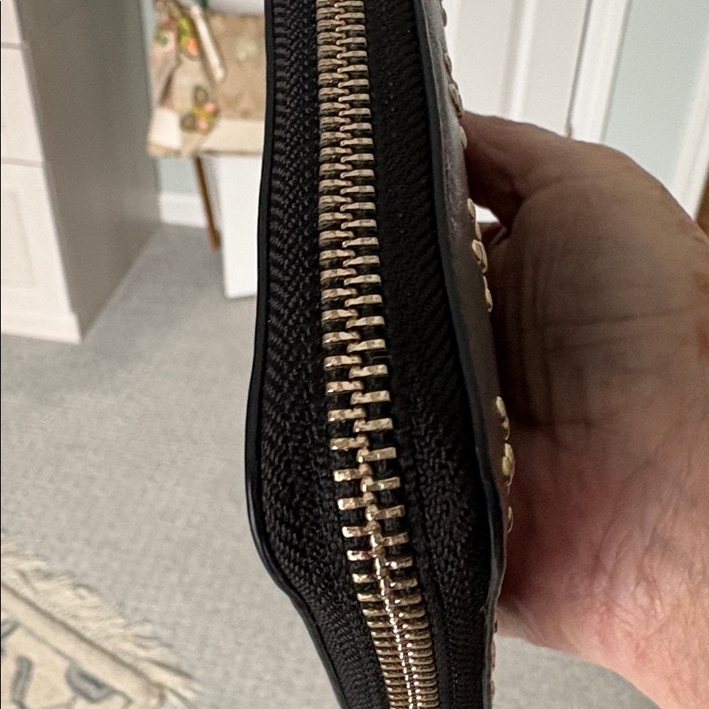 Coach New York Black Zip Around Accordion Wallet with Gold Studs - Picture 9 of 12